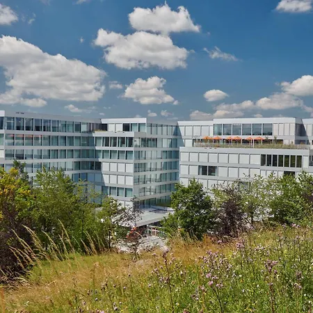 Hyatt Regency Zurich Airport Circle-3